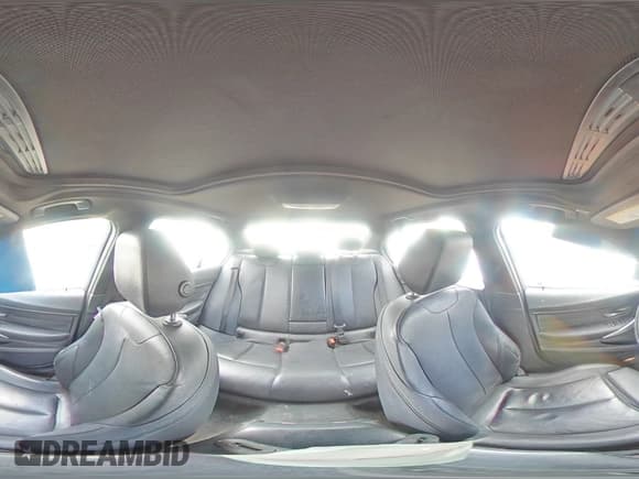 ✅ 2015 BMW 3 Series 335i • VIN: WBA3A9G51FNS66717 • Lot: 51634895. Wystawiony na Copart z przebiegiem 143 472 mil. Bezpłatny archiwum sprzedaży aukcyjnych z USA i szczegółowy raport historii pojazdu na DreamBid. Zdjęcie 14.