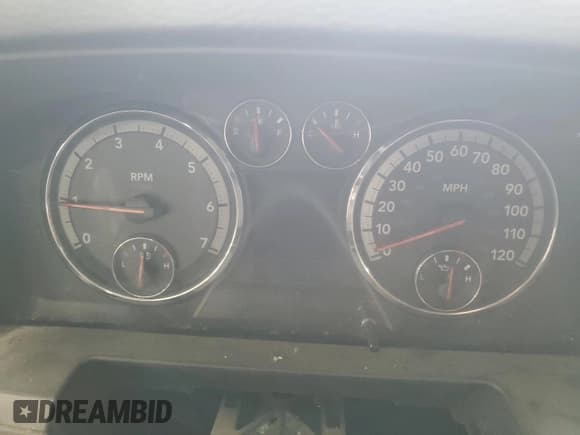 ✅ 2009 Dodge 1500 Sport • VIN: 1D3HV18T09S702305 • Lot: 70002034. Wystawiony na Copart z przebiegiem Nie podano. Bezpłatny archiwum sprzedaży aukcyjnych z USA i szczegółowy raport historii pojazdu na DreamBid. Zdjęcie 9.