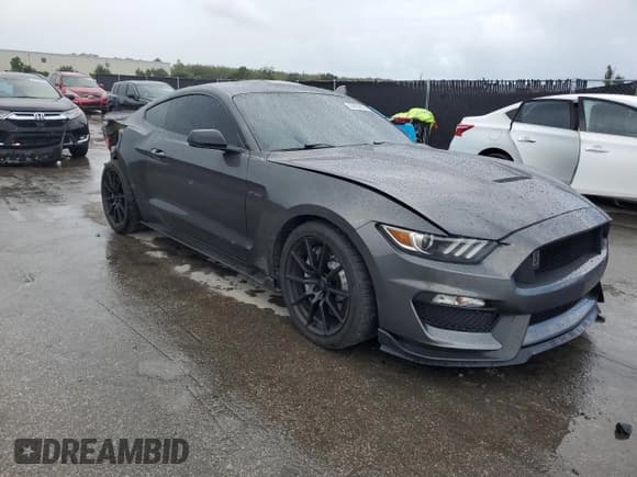 ✅ 2016 Ford Mustang Shelby GT350 • VIN: 1FA6P8JZ0G5524558 • Лот: 84953805. Опубликован ранее на Copart с пробегом 58 992 миль. Бесплатный доступ к архиву аукционных продаж из США и подробный отчёт об истории автомобиля на DreamBid. Изображение 4.