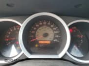 ✅ 2008 Toyota Tacoma • VIN: 5TEPX42N98Z557799 • Lot: 70008295. Wystawiony na Copart z przebiegiem 164 713 mil. Bezpłatny archiwum sprzedaży aukcyjnych z USA i szczegółowy raport historii pojazdu na DreamBid. Zdjęcie 9.