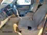 2007 Chevrolet Suburban LS с VIN 1GNFC16J07R219433, выставлен на аукционе Copart как лот 81949055 с пробегом 346 608 миль миль и Списание • Salvage title. История ставок и продаж доступна на DreamBid. Изображение 7.