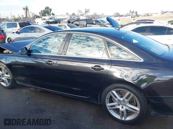 ✅ 2015 Audi A6 Premium Plus • VIN: WAUGFAFC1FN036034 • Lot: 43289543. Listed on IAAI with 117,045 mi. Free auction sales archive from the USA and detailed vehicle history report at DreamBid. Image 14.