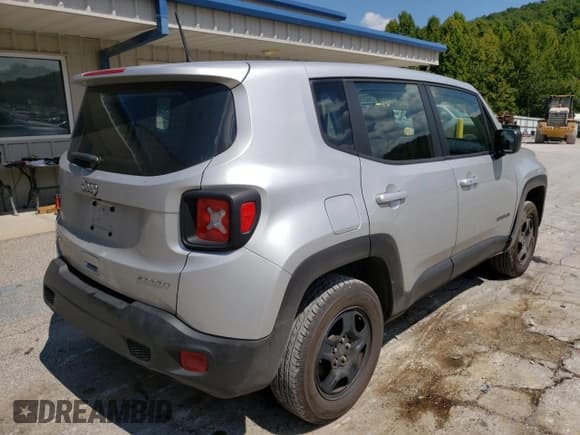 ✅ 2019 Jeep Renegade Sport • VIN: ZACNJBA17KPJ97216 • Лот: 56310782. Опубликован ранее на Copart с пробегом 61 500 миль. Бесплатный доступ к архиву аукционных продаж из США и подробный отчёт об истории автомобиля на DreamBid. Изображение 4.