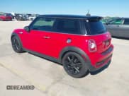 ✅ 2011 MINI Hardtop S • VIN: WMWSV3C51BTY14837 • Lot: 43580617. Listed on IAAI with 127,640 mi. Free auction sales archive from the USA and detailed vehicle history report at DreamBid. Image 3.