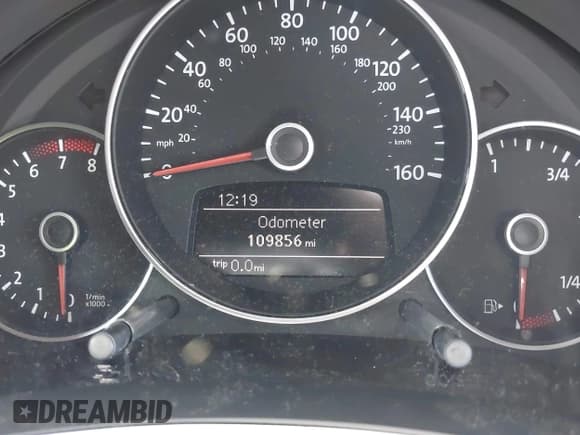 ✅ 2012 Volkswagen Beetle Turbo • VIN: 3VWVA7AT8CM605905 • Лот: 42400823. Опубликован ранее на IAAI с пробегом 109 856 миль. Бесплатный доступ к архиву аукционных продаж из США и подробный отчёт об истории автомобиля на DreamBid. Изображение 7.