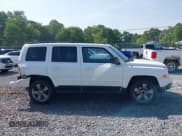 ✅ 2015 Jeep Patriot Latitude • VIN: 1C4NJPFA2FD400266 • Lot: 42450505. Wystawiony na IAAI z przebiegiem 96 939 mil. Bezpłatny archiwum sprzedaży aukcyjnych z USA i szczegółowy raport historii pojazdu na DreamBid. Zdjęcie 13.