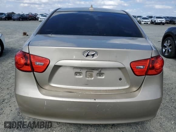 ✅ 2010 Hyundai Elantra SE • VIN: KMHDU4AD7AU922303 • Лот: 86167755. Опубликован ранее на Copart с пробегом 184 557 миль. Бесплатный доступ к архиву аукционных продаж из США и подробный отчёт об истории автомобиля на DreamBid. Изображение 6.