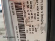 ✅ 2006 Chrysler 300 C • VIN: 2C3LK63HX6H133241 • Lot: 64862485. Wystawiony na Copart z przebiegiem 148 771 mil. Bezpłatny archiwum sprzedaży aukcyjnych z USA i szczegółowy raport historii pojazdu na DreamBid. Zdjęcie 13.