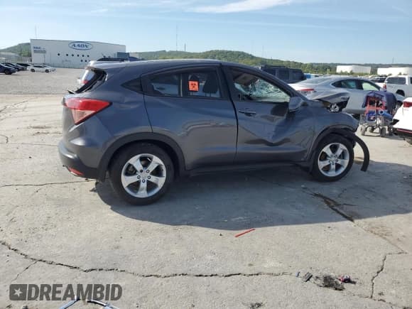 ✅ 2017 Honda HR-V EX • VIN: 3CZRU5G59HM727814 • Lot: 84384195. Listed on Copart with Not provided. Free auction sales archive from the USA and detailed vehicle history report at DreamBid. Image 3.
