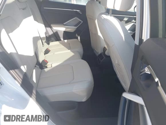 ✅ 2023 Audi Q3 Premium • VIN: WA1AUCF3XP1121872 • Lot: 42717879. Listed on IAAI with 19,504 mi. Free auction sales archive from the USA and detailed vehicle history report at DreamBid. Image 8.