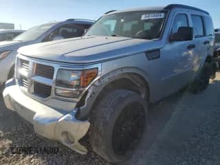 ✅ 2008 Dodge Nitro SLT • VIN: 1D8GT58K48W235584 • Lot: 84613424. Wystawiony na Copart z przebiegiem 219 494 mil. Bezpłatny archiwum sprzedaży aukcyjnych z USA i szczegółowy raport historii pojazdu na DreamBid. Zdjęcie 1.