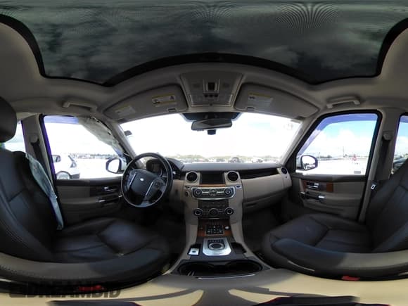 ✅ 2016 Land Rover LR4 HSE Lux • VIN: SALAK2V68GA784237 • Lot: 39564083. Listed on IAAI with Not provided. Free auction sales archive from the USA and detailed vehicle history report at DreamBid. Image 18.