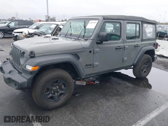 ✅ 2022 Jeep Wrangler Unlimited High Tide • VIN: 1C4HJXDG8NW126143 • Лот: 41507703. Опубликован ранее на IAAI с пробегом 44 472 миль. Бесплатный доступ к архиву аукционных продаж из США и подробный отчёт об истории автомобиля на DreamBid. Изображение 17.