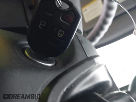 ✅ 2014 Ford F-150 XLT • VIN: 1FTEX1EM3EFB83143 • Lot: 37901094. Listed on IAAI with 114,563 mi. Free auction sales archive from the USA and detailed vehicle history report at DreamBid. Image 11.