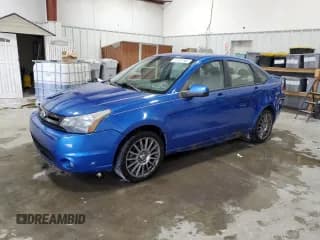 ✅ 2011 Ford Focus SES • VIN: 1FAHP3GN6BW124054 • Lot: 91801245. Wystawiony na Copart z przebiegiem 158 632 mil. Bezpłatny archiwum sprzedaży aukcyjnych z USA i szczegółowy raport historii pojazdu na DreamBid. Zdjęcie 1.