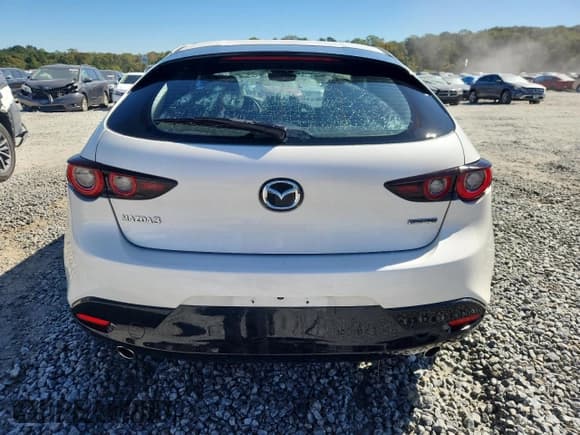 ✅ 2024 Mazda 3 S Preferred • VIN: JM1BPALM0R1715263 • Lot: 86469875. Listed on Copart with 11,463 mi. Free auction sales archive from the USA and detailed vehicle history report at DreamBid. Image 6.