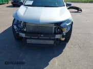 ✅ 2020 Chevrolet Equinox LS • VIN: 2GNAXSEV2L6174333 • Lot: 43290523. Wystawiony na IAAI z przebiegiem 61 500 mil. Bezpłatny archiwum sprzedaży aukcyjnych z USA i szczegółowy raport historii pojazdu na DreamBid. Zdjęcie 6.