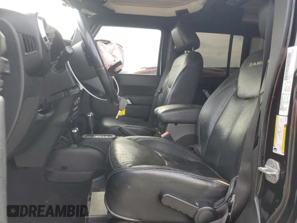 ✅ 2013 Jeep Wrangler Unlimited Sahara • VIN: 1C4HJWEG7DL550003 • Lot: 70385465. Listed on Copart with 181,771 mi. Free auction sales archive from the USA and detailed vehicle history report at DreamBid. Image 7.