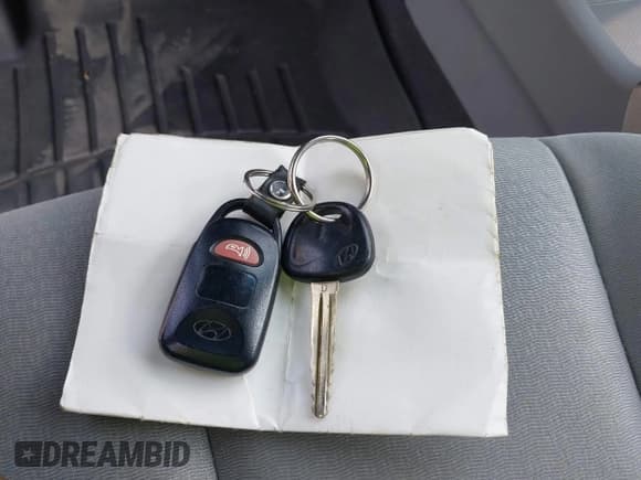 ✅ 2009 Hyundai Elantra GLS • VIN: KMHDU46D39U791844 • Lot: 42497079. Wystawiony na IAAI z przebiegiem 107 167 mil. Bezpłatny archiwum sprzedaży aukcyjnych z USA i szczegółowy raport historii pojazdu na DreamBid. Zdjęcie 11.