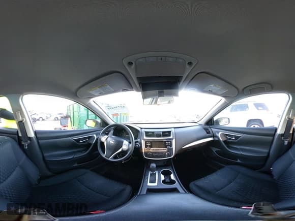 ✅ 2017 Nissan Altima SR • VIN: 1N4AL3AP5HC298568 • Lot: 43739495. Listed on IAAI with 129,065 mi. Free auction sales archive from the USA and detailed vehicle history report at DreamBid. Image 19.