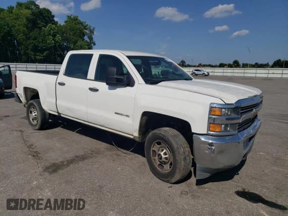 ✅ 2016 Chevrolet Silverado 2500HD Work Truck • VIN: 1GC1CUEG2GF303040 • Lot: 66103425. Listed on Copart with 304,243 mi. Free auction sales archive from the USA and detailed vehicle history report at DreamBid. Image 4.