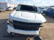 ✅ 2022 Chevrolet Silverado 1500 Custom • VIN: 1GCPWBEK8NZ238460 • Lot: 43416869. Wystawiony na IAAI z przebiegiem 79 671 mil. Bezpłatny archiwum sprzedaży aukcyjnych z USA i szczegółowy raport historii pojazdu na DreamBid. Zdjęcie 13.