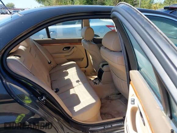 ✅ 1997 BMW 5 Series 528i • VIN: WBADD6325VBW03265 • Lot: 43319599. Listed on IAAI with 164,016 mi. Free auction sales archive from the USA and detailed vehicle history report at DreamBid. Image 8.