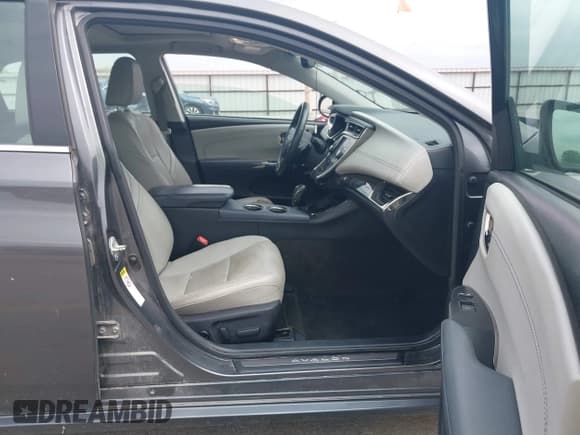 ✅ 2013 Toyota Avalon XLE • VIN: 4T1BK1EB6DU039169 • Lot: 43114776. Listed on IAAI with 162,000 mi. Free auction sales archive from the USA and detailed vehicle history report at DreamBid. Image 5.