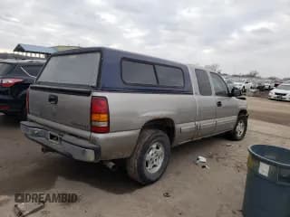 ✅ 2000 Chevrolet Silverado 1500 • VIN: 2GCEC19V1Y1192742 • Лот: 77984923. Опубликован ранее на Copart с пробегом 197 139 миль. Бесплатный доступ к архиву аукционных продаж из США и подробный отчёт об истории автомобиля на DreamBid. Изображение 3.