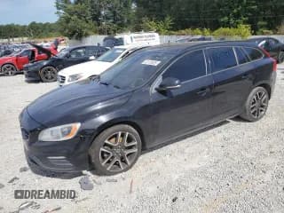 ✅ 2018 Volvo V60 Dynamic • VIN: YV140MELXJ2389290 • Лот: 82173635. Опубликован ранее на Copart с пробегом 180 583 миль. Бесплатный доступ к архиву аукционных продаж из США и подробный отчёт об истории автомобиля на DreamBid. Изображение 1.