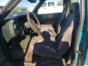 ✅ 1994 Chevrolet S-10 • VIN: 1GCCS1440RK160844 • Лот: 44582465. Опубликован ранее на Copart с пробегом 188 137 миль. Бесплатный доступ к архиву аукционных продаж из США и подробный отчёт об истории автомобиля на DreamBid. Изображение 7.