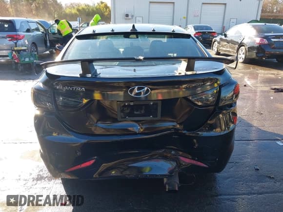 ✅ 2013 Hyundai Elantra Limited • VIN: KMHDH4AE5DU796122 • Лот: 43620255. Опубликован ранее на IAAI с пробегом 116 281 миль. Бесплатный доступ к архиву аукционных продаж из США и подробный отчёт об истории автомобиля на DreamBid. Изображение 16.