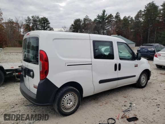 ✅ 2018 Ram ProMaster City Passenger • VIN: ZFBERFAB6J6J61470 • Lot: 77949454. Wystawiony na Copart z przebiegiem 120 272 mil. Bezpłatny archiwum sprzedaży aukcyjnych z USA i szczegółowy raport historii pojazdu na DreamBid. Zdjęcie 3.