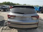 ✅ 2023 Acura MDX w/A-Spec Package • VIN: 5J8YE1H03PL003855 • Lot: 70515485. Wystawiony na Copart z przebiegiem 35 770 mil. Bezpłatny archiwum sprzedaży aukcyjnych z USA i szczegółowy raport historii pojazdu na DreamBid. Zdjęcie 6.