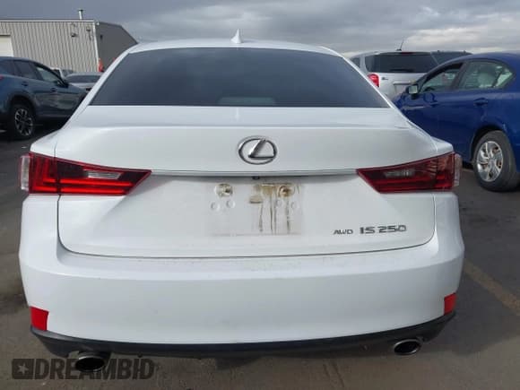 ✅ 2014 Lexus IS 250 • VIN: JTHCF1D22E5007411 • Lot: 43711708. Wystawiony na IAAI z przebiegiem 145 125 mil. Bezpłatny archiwum sprzedaży aukcyjnych z USA i szczegółowy raport historii pojazdu na DreamBid. Zdjęcie 16.