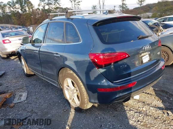 ✅ 2015 Audi Q5 Premium Plus • VIN: WA1DGAFP1FA006460 • Lot: 40900762. Listed on IAAI with 121,611 mi. Free auction sales archive from the USA and detailed vehicle history report at DreamBid. Image 3.