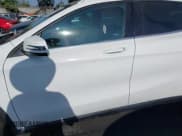 ✅ 2020 Mercedes-Benz GLA 250 • VIN: WDCTG4GBXLU023560 • Лот: 42653953. Опубликован ранее на IAAI с пробегом 22 930 миль. Бесплатный доступ к архиву аукционных продаж из США и подробный отчёт об истории автомобиля на DreamBid. Изображение 15.