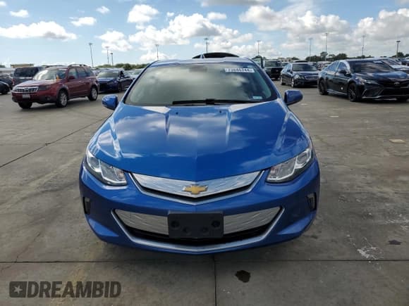 ✅ 2017 Chevrolet Volt LT • VIN: 1G1RC6S51HU184839 • Lot: 73846744. Wystawiony na Copart z przebiegiem 68 196 mil. Bezpłatny archiwum sprzedaży aukcyjnych z USA i szczegółowy raport historii pojazdu na DreamBid. Zdjęcie 5.