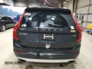 ✅ 2016 Volvo XC90 T5 Momentum • VIN: YV4102XK4G1088656 • Лот: 70743745. Опубликован ранее на Copart с пробегом 128 059 миль. Бесплатный доступ к архиву аукционных продаж из США и подробный отчёт об истории автомобиля на DreamBid. Изображение 6.