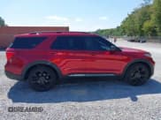 ✅ 2020 Ford Explorer XLT • VIN: 1FMSK8DH1LGA51659 • Lot: 43182888. Wystawiony na IAAI z przebiegiem 101 502 mil. Bezpłatny archiwum sprzedaży aukcyjnych z USA i szczegółowy raport historii pojazdu na DreamBid. Zdjęcie 14.