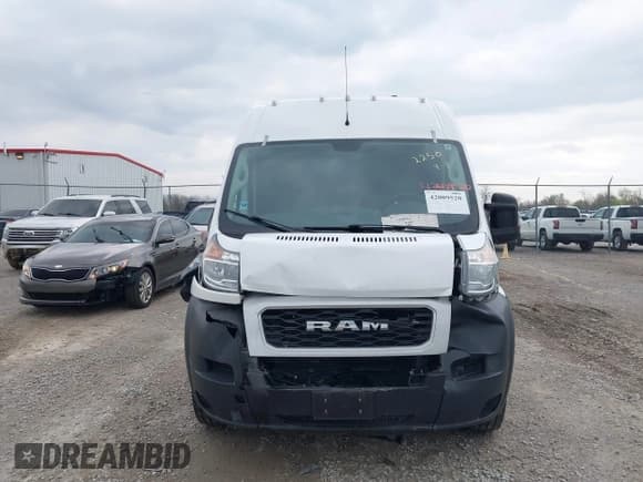 ✅ 2021 Ram ProMaster Cargo • VIN: 3C6LRVBG8ME512250 • Lot: 42009520. Listed on IAAI with 43,482 mi. Free auction sales archive from the USA and detailed vehicle history report at DreamBid. Image 12.