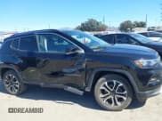 ✅ 2022 Jeep Compass Limited • VIN: 3C4NJDCB6NT133802 • Lot: 41671098. Wystawiony na IAAI z przebiegiem 29 863 mil. Bezpłatny archiwum sprzedaży aukcyjnych z USA i szczegółowy raport historii pojazdu na DreamBid. Zdjęcie 6.