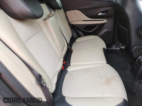 ✅ 2018 Buick Encore Sport Touring • VIN: KL4CJ1SB2JB582214 • Lot: 92993825. Wystawiony na Copart z przebiegiem 83 225 mil. Bezpłatny archiwum sprzedaży aukcyjnych z USA i szczegółowy raport historii pojazdu na DreamBid. Zdjęcie 10.