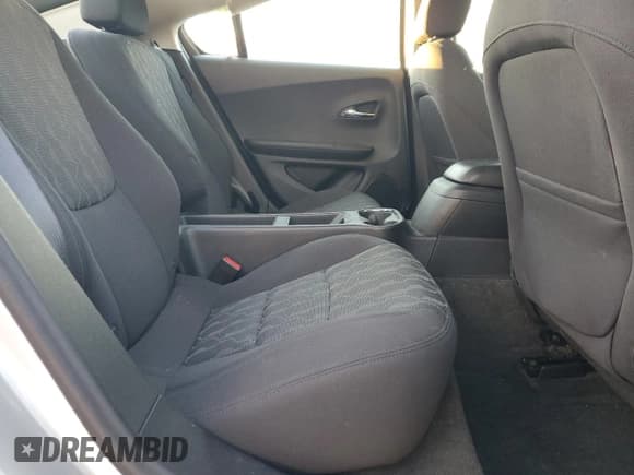 ✅ 2013 Chevrolet Volt • VIN: 1G1RA6E42DU107898 • Lot: 82893504. Wystawiony na Copart z przebiegiem Nie podano. Bezpłatny archiwum sprzedaży aukcyjnych z USA i szczegółowy raport historii pojazdu na DreamBid. Zdjęcie 11.