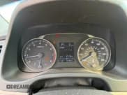 ✅ 2018 Hyundai Elantra SE • VIN: 5NPD74LF8JH350727 • Лот: 92305225. Опубликован ранее на Copart с пробегом 107 033 миль. Бесплатный доступ к архиву аукционных продаж из США и подробный отчёт об истории автомобиля на DreamBid. Изображение 8.