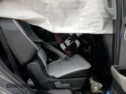 ✅ 2021 Ford Explorer XLT • VIN: 1FMSK7DH9MGB95441 • Lot: 51189315. Wystawiony na Copart z przebiegiem 86 827 mil. Bezpłatny archiwum sprzedaży aukcyjnych z USA i szczegółowy raport historii pojazdu na DreamBid. Zdjęcie 12.