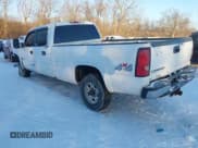 ✅ 2006 Chevrolet Silverado 2500HD LT3 • VIN: 1GCHK23D66F229988 • Лот: 41307107. Опубликован ранее на IAAI с пробегом 300 813 миль. Бесплатный доступ к архиву аукционных продаж из США и подробный отчёт об истории автомобиля на DreamBid. Изображение 3.
