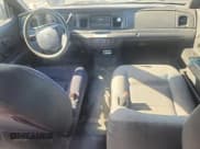 ✅ 2007 Ford Police Interceptor • VIN: 2FAFP71W07X138219 • Лот: 92357565. Опубликован ранее на Copart с пробегом 132 073 миль. Бесплатный доступ к архиву аукционных продаж из США и подробный отчёт об истории автомобиля на DreamBid. Изображение 8.