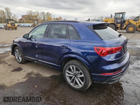 ✅ 2025 Audi Q3 S line Premium • VIN: WA1DECF32S1027682 • Lot: 91085055. Wystawiony na Copart z przebiegiem 9 218 mil. Bezpłatny archiwum sprzedaży aukcyjnych z USA i szczegółowy raport historii pojazdu na DreamBid. Zdjęcie 2.