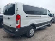 ✅ 2023 Ford Transit Passenger XL • VIN: 1FBAX2Y81PKA49071 • Лот: 42309750. Опубликован ранее на IAAI с пробегом 73 946 миль. Бесплатный доступ к архиву аукционных продаж из США и подробный отчёт об истории автомобиля на DreamBid. Изображение 4.
